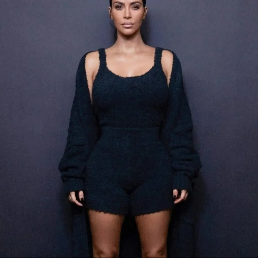 Skims Cozy Knit Teddy Shorts Sz L/XL Onyx Black Pull On High Rise Plush‎ Lounge